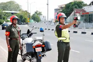 வடமாகாண வீதிப் போக்குவரத்து பொலிஸாரின் கடமை நேரத்தில் இறுக்கமாகக் கண்காணிக்கும் பொறிமுறை அறிமுகம்