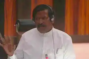 வன்னி பாடசாலைகளில் உள்ள வளக் குறைபாடுகளைச் சுட்டிக்காட்டிய வன்னி எம்.பி துரைராசா ரவிகரன்